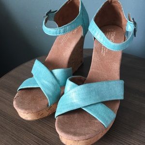 TOMS Teal Sandals Size 9.5